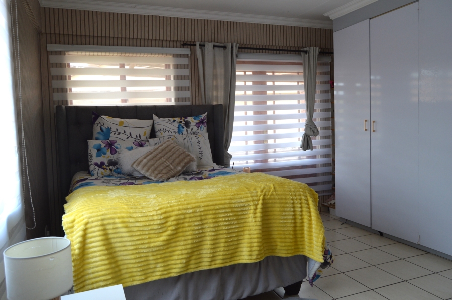 To Let 3 Bedroom Property for Rent in Willowbrook Gauteng