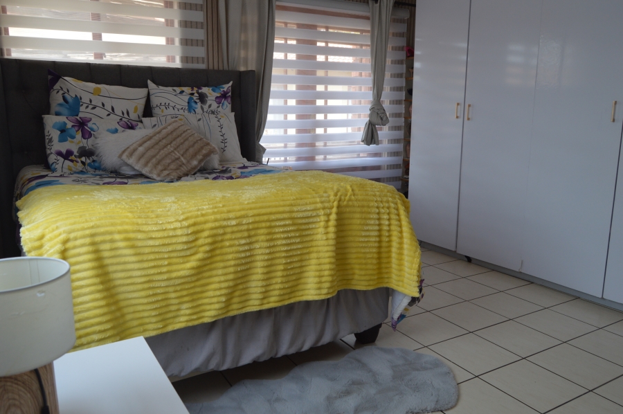 To Let 3 Bedroom Property for Rent in Willowbrook Gauteng