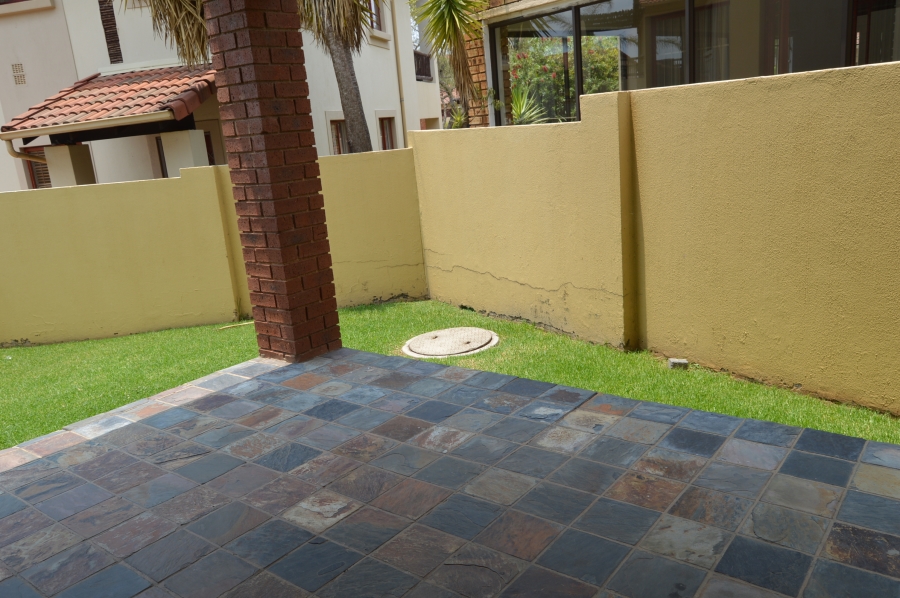 To Let 3 Bedroom Property for Rent in Willowbrook Gauteng