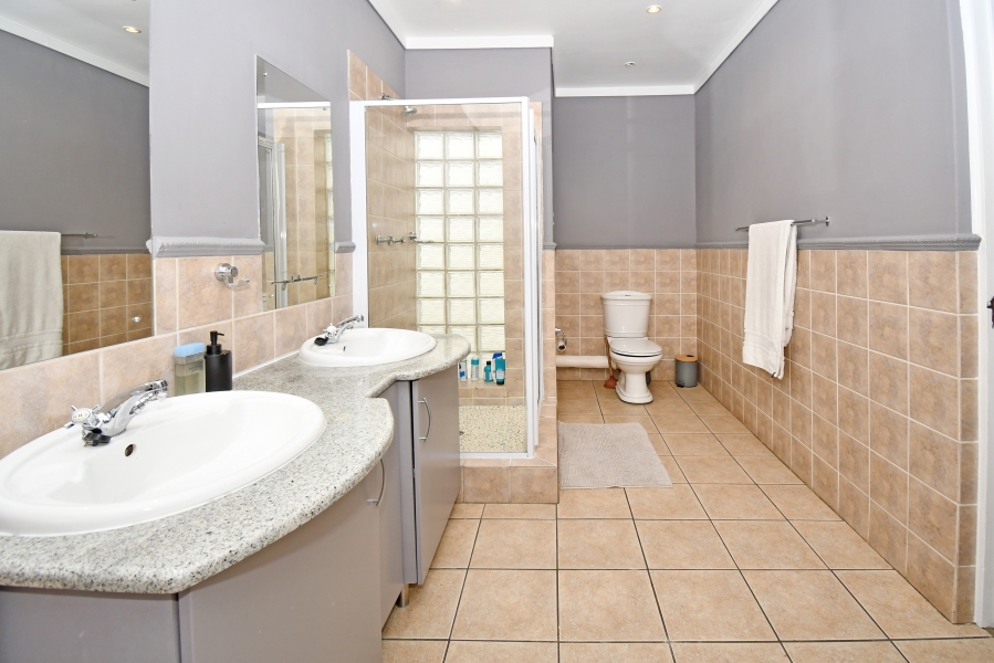 3 Bedroom Property for Sale in Morningside Gauteng