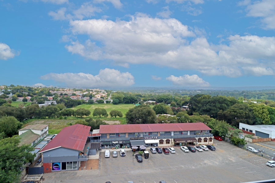 1 Bedroom Property for Sale in Fairmount Gauteng