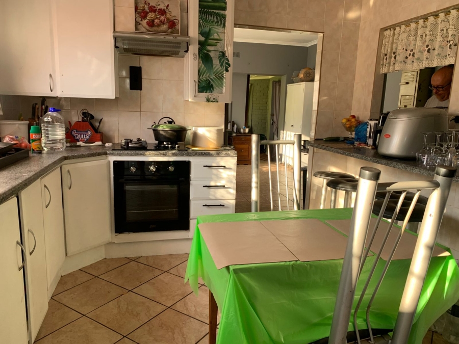 4 Bedroom Property for Sale in Hillshaven Gauteng