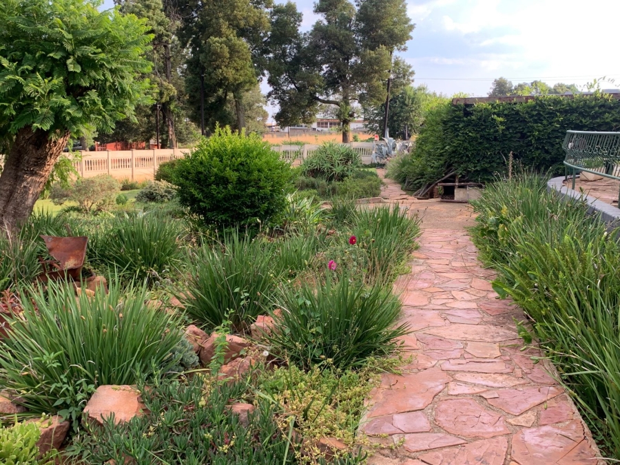 4 Bedroom Property for Sale in Hillshaven Gauteng