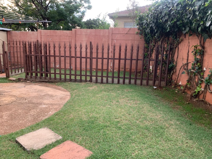 4 Bedroom Property for Sale in Hillshaven Gauteng