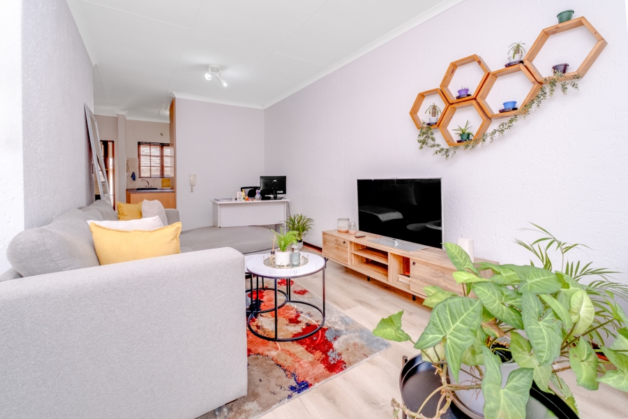 1 Bedroom Property for Sale in Lonehill Gauteng