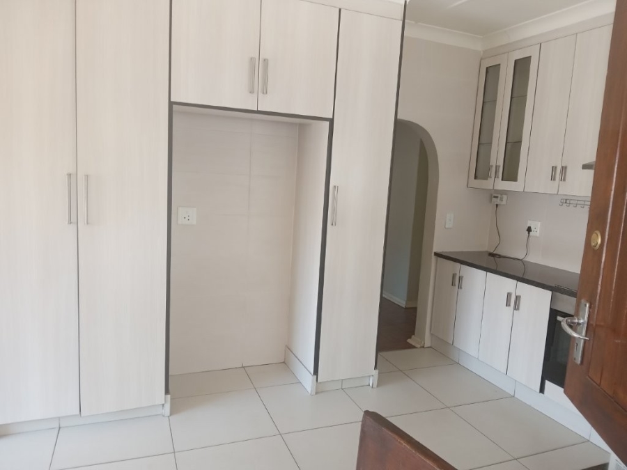 3 Bedroom Property for Sale in Selcourt Gauteng