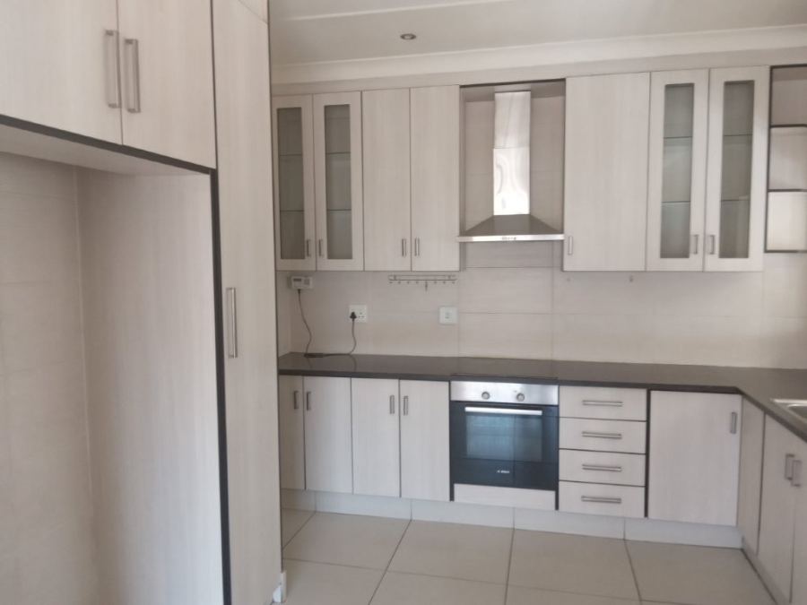 3 Bedroom Property for Sale in Selcourt Gauteng