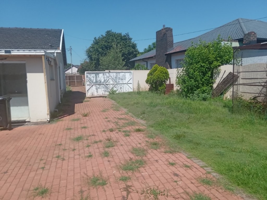 3 Bedroom Property for Sale in Selcourt Gauteng