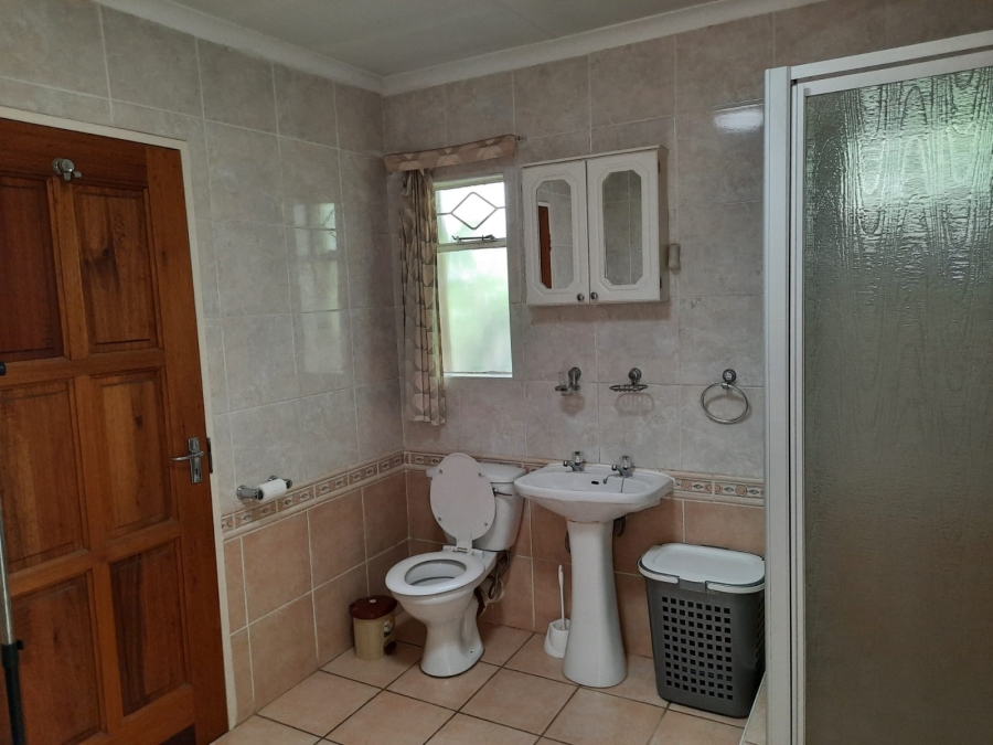 To Let 1 Bedroom Property for Rent in Brackenhurst Gauteng