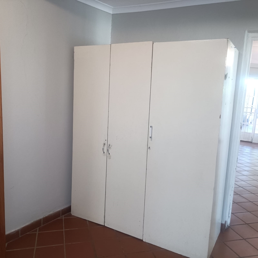 To Let 1 Bedroom Property for Rent in Franklin Roosevelt Park Gauteng