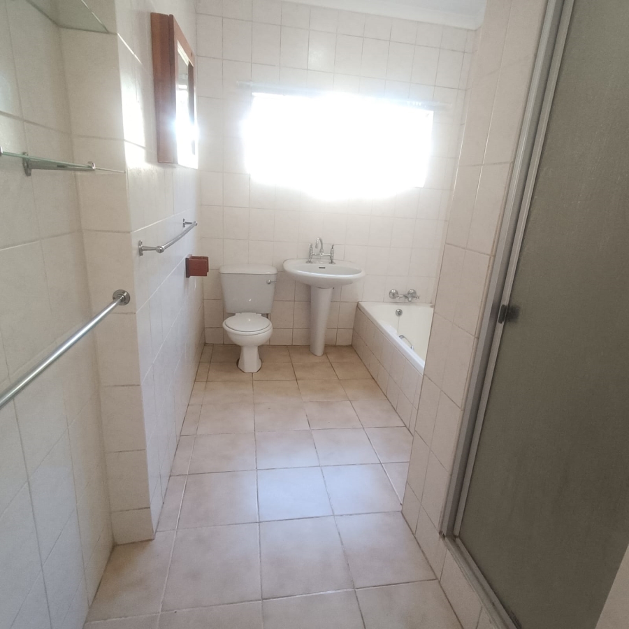 To Let 1 Bedroom Property for Rent in Franklin Roosevelt Park Gauteng