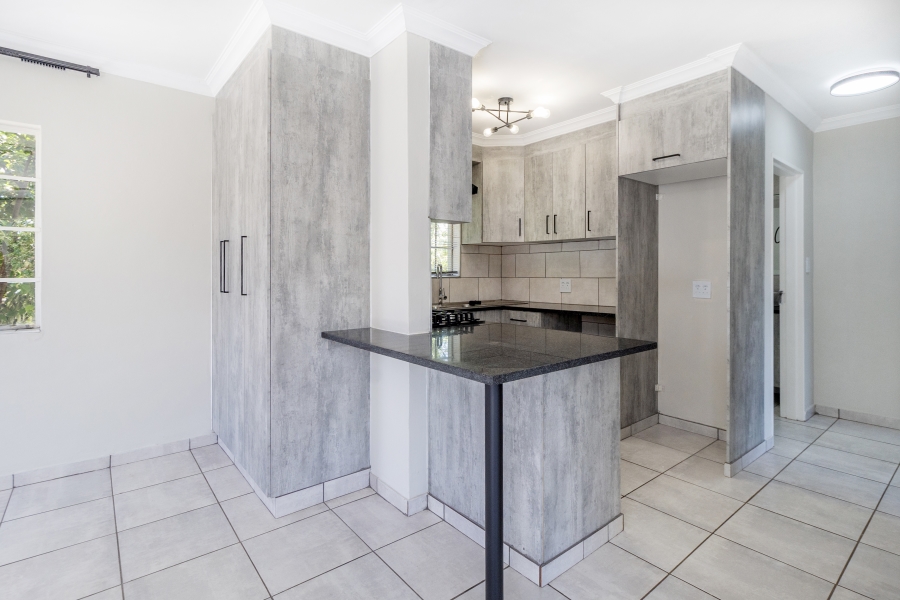 2 Bedroom Property for Sale in Rietvalleirand Gauteng