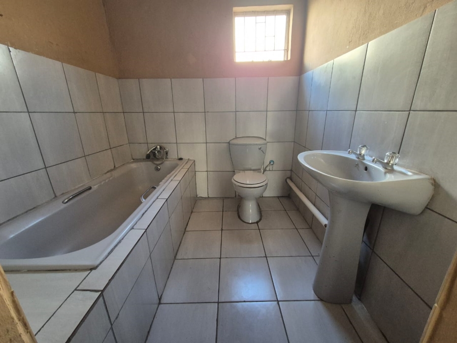 4 Bedroom Property for Sale in Three Rivers Gauteng