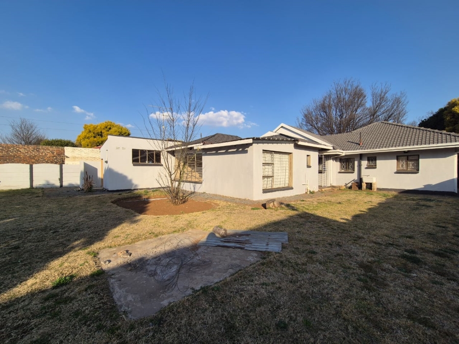 4 Bedroom Property for Sale in Three Rivers Gauteng