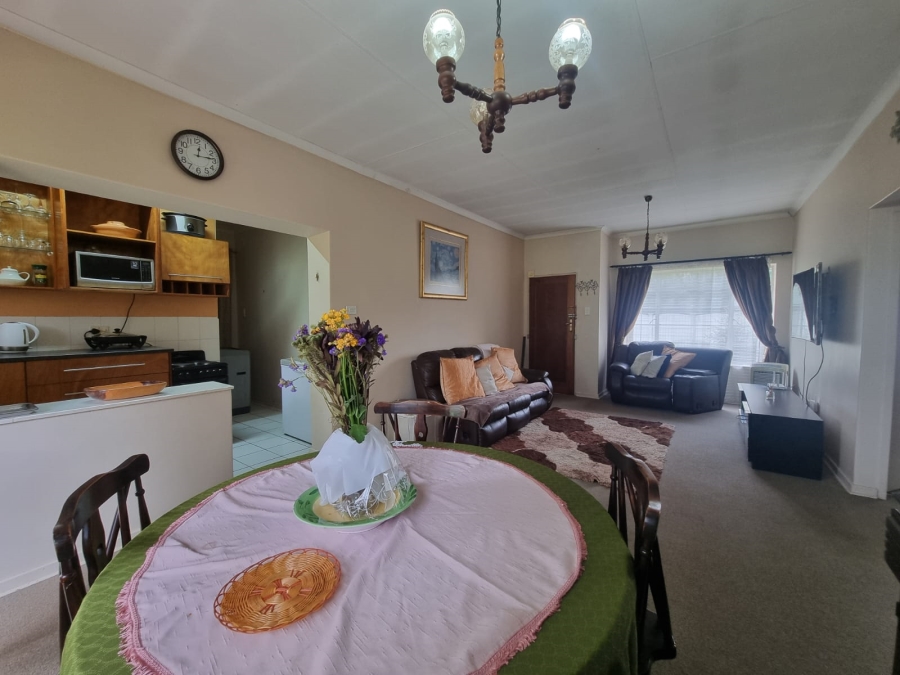 4 Bedroom Property for Sale in Meyerton Central Gauteng