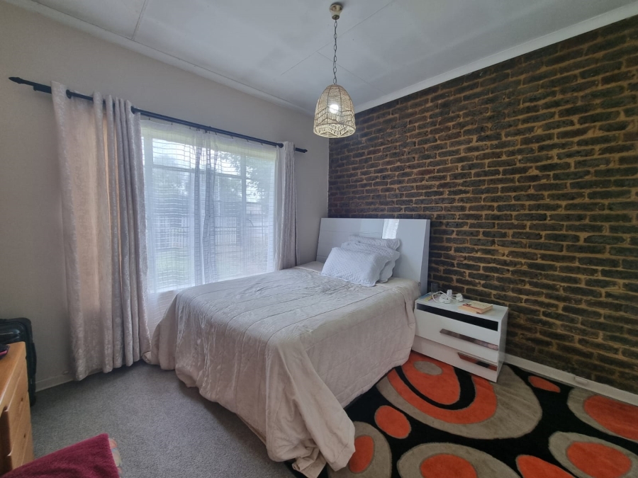 4 Bedroom Property for Sale in Meyerton Central Gauteng