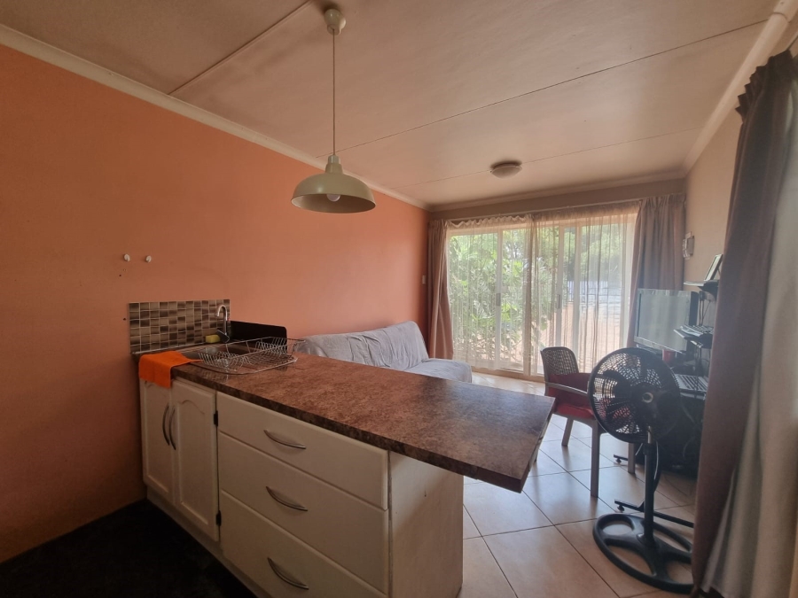 4 Bedroom Property for Sale in Meyerton Central Gauteng