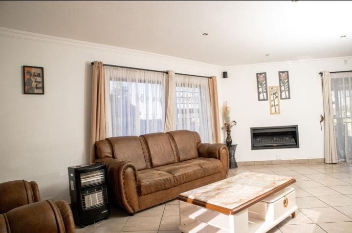 4 Bedroom Property for Sale in Terenure Gauteng