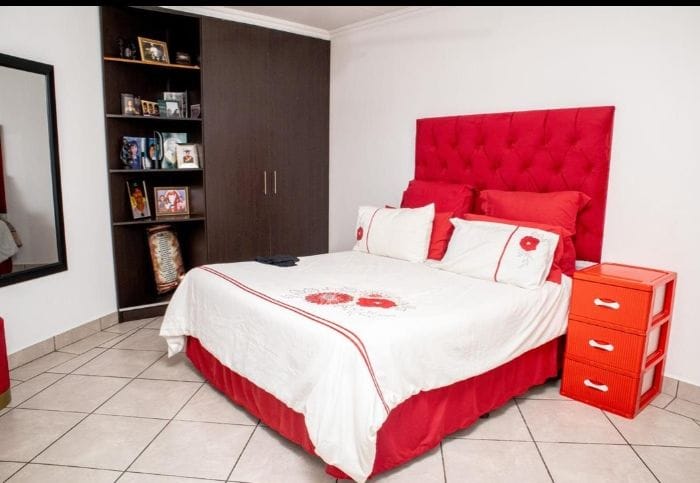 4 Bedroom Property for Sale in Terenure Gauteng