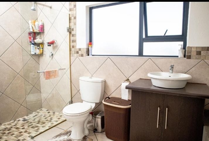 4 Bedroom Property for Sale in Terenure Gauteng