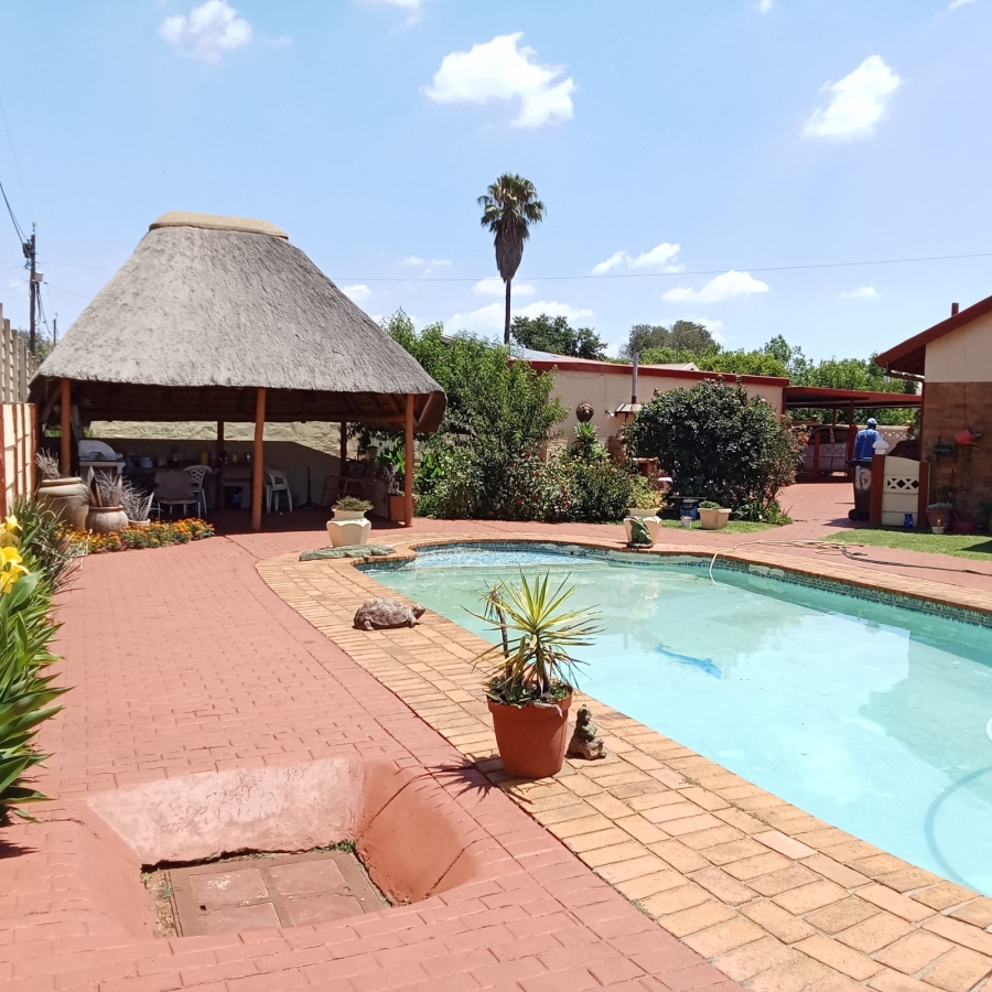 3 Bedroom Property for Sale in Edelweiss Gauteng