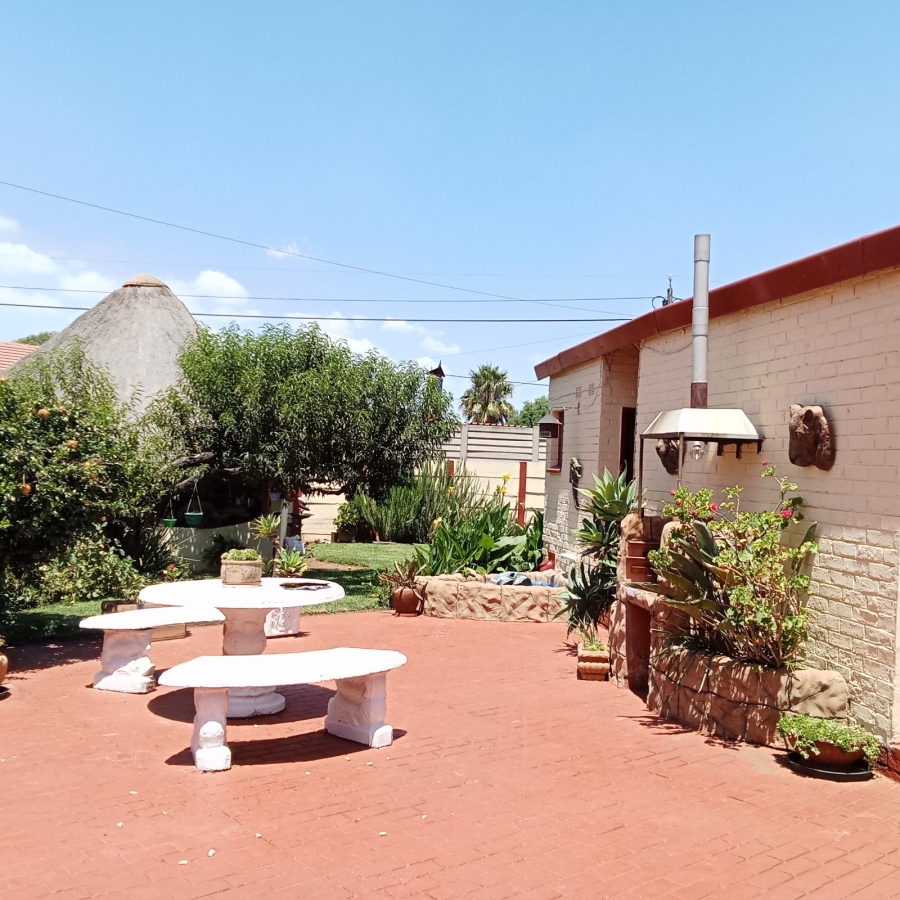 3 Bedroom Property for Sale in Edelweiss Gauteng