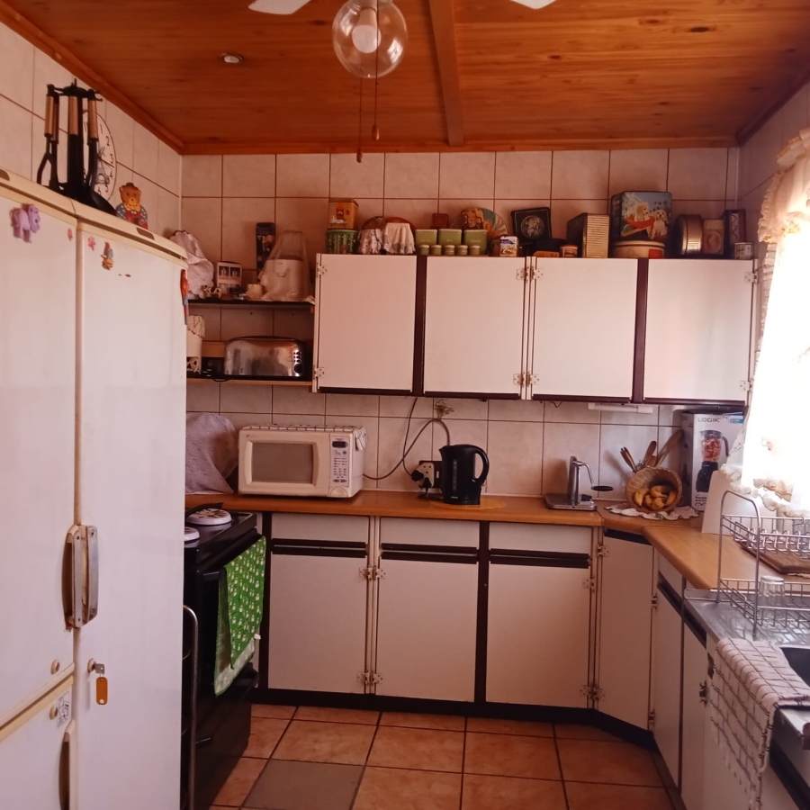 3 Bedroom Property for Sale in Edelweiss Gauteng