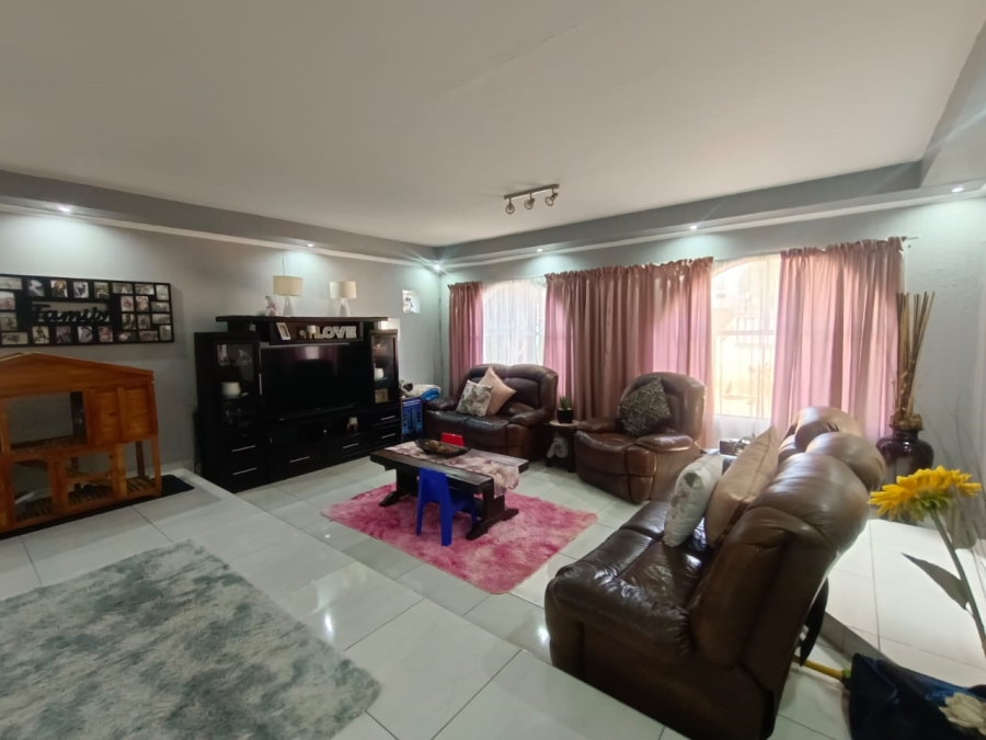 3 Bedroom Property for Sale in Vanderbijlpark SE 4 Gauteng