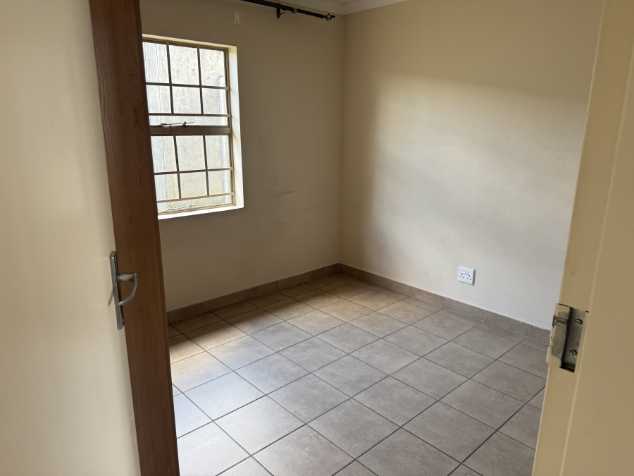 3 Bedroom Property for Sale in Thatch Hill Estate Gauteng