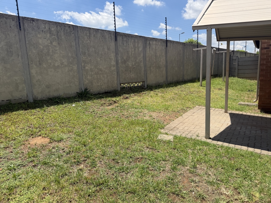 3 Bedroom Property for Sale in Thatch Hill Estate Gauteng