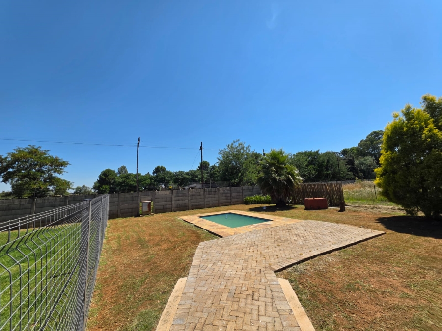 4 Bedroom Property for Sale in Sasobyl Gauteng