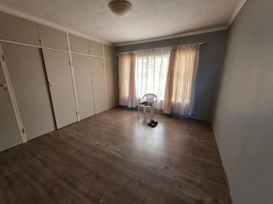 4 Bedroom Property for Sale in Sasobyl Gauteng