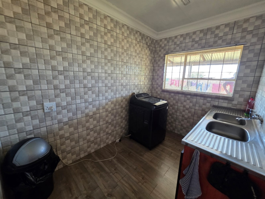 4 Bedroom Property for Sale in Sasobyl Gauteng