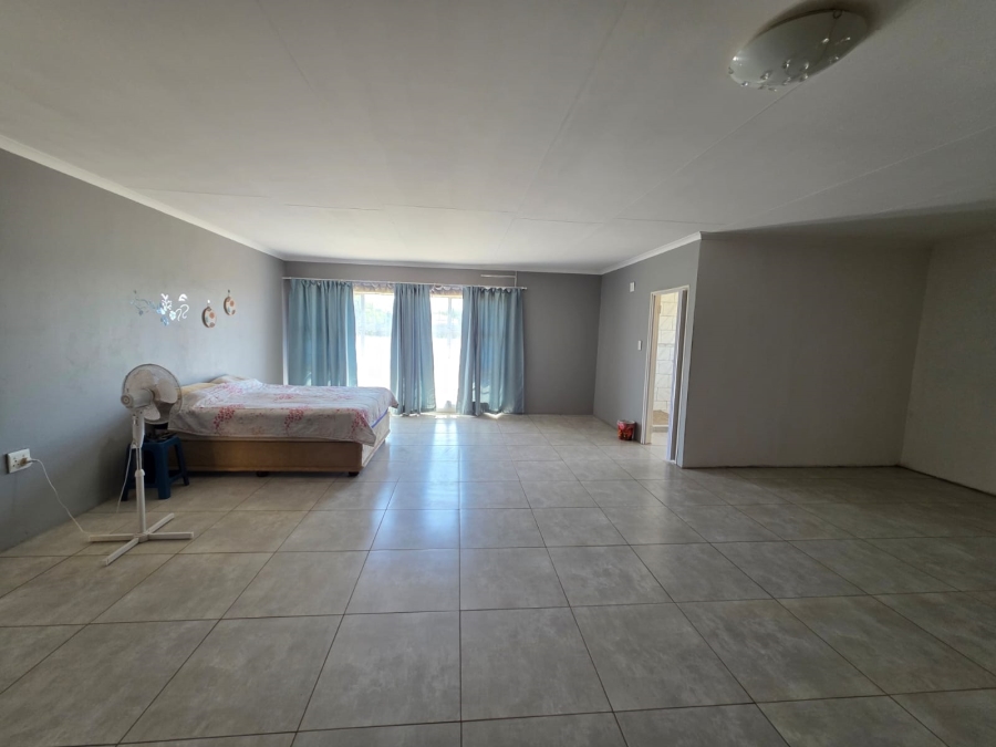 4 Bedroom Property for Sale in Sasobyl Gauteng