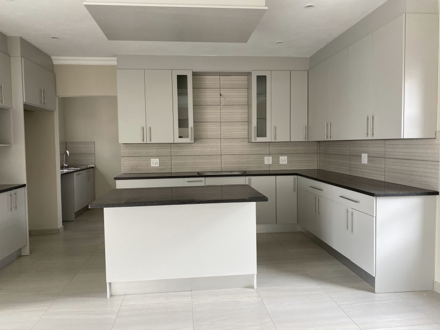 4 Bedroom Property for Sale in Roodepark Eco Estate Gauteng