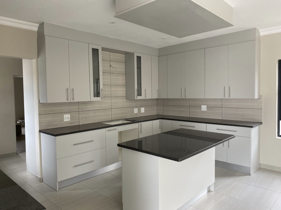 4 Bedroom Property for Sale in Roodepark Eco Estate Gauteng