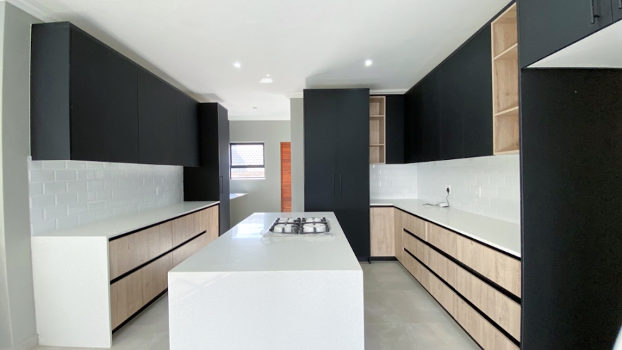 4 Bedroom Property for Sale in Roodepark Eco Estate Gauteng