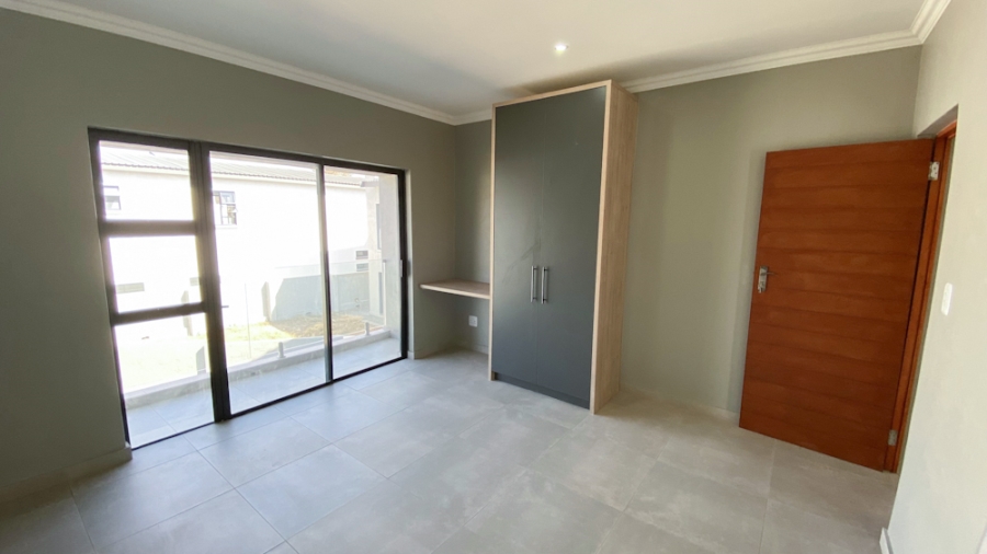 4 Bedroom Property for Sale in Roodepark Eco Estate Gauteng