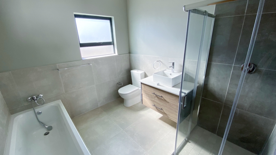 4 Bedroom Property for Sale in Roodepark Eco Estate Gauteng