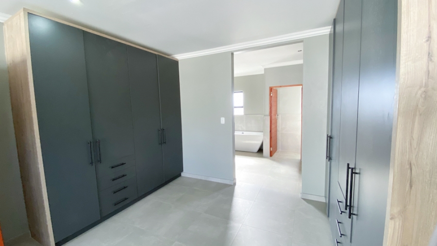 4 Bedroom Property for Sale in Roodepark Eco Estate Gauteng