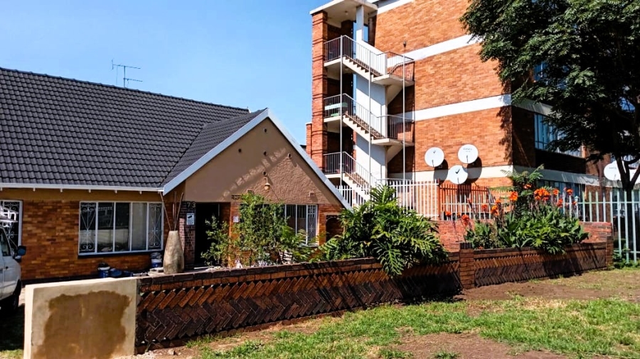 4 Bedroom Property for Sale in Cason Gauteng