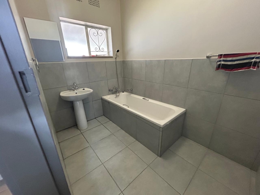 4 Bedroom Property for Sale in Cason Gauteng