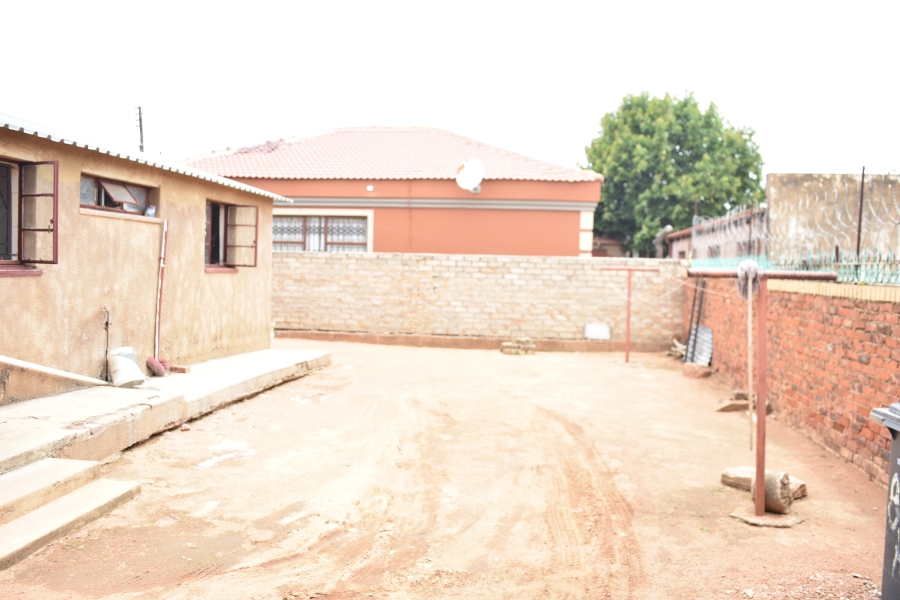 2 Bedroom Property for Sale in Soshanguve H Gauteng