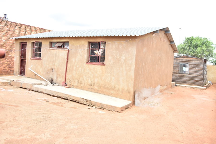 2 Bedroom Property for Sale in Soshanguve H Gauteng