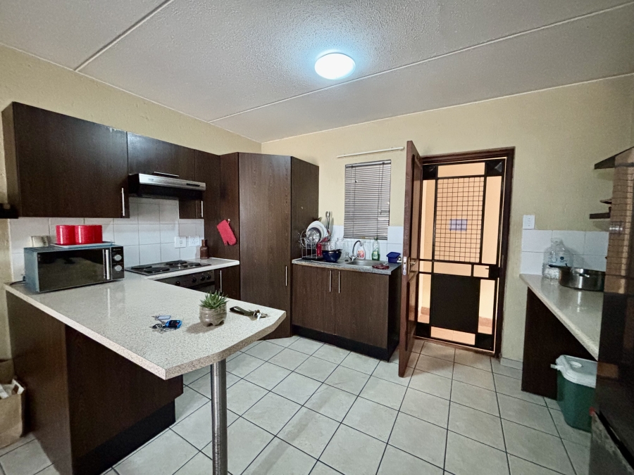 1 Bedroom Property for Sale in Ferndale Gauteng