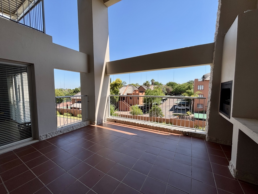 To Let 3 Bedroom Property for Rent in Sunninghill Gauteng