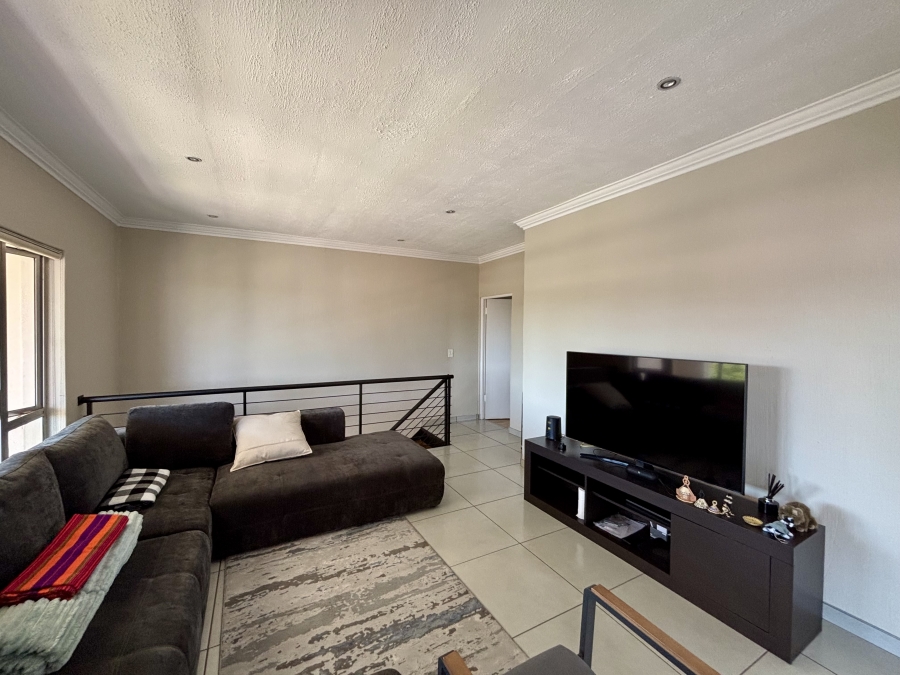 To Let 3 Bedroom Property for Rent in Sunninghill Gauteng