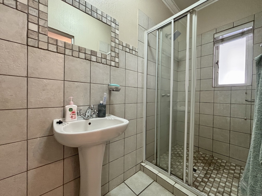 To Let 3 Bedroom Property for Rent in Sunninghill Gauteng