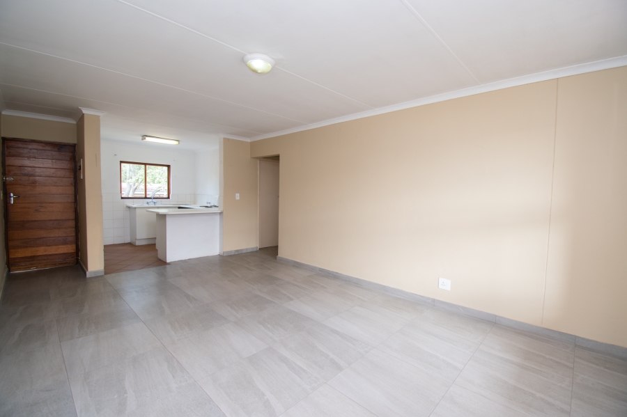 1 Bedroom Property for Sale in Robindale Gauteng