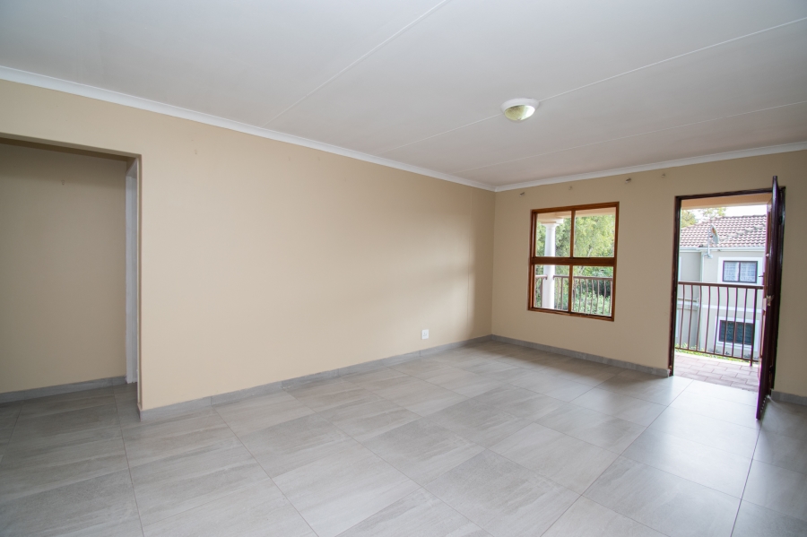 1 Bedroom Property for Sale in Robindale Gauteng